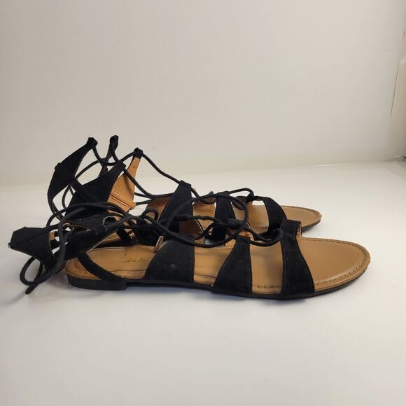 Lulu's black strappy sandals - Picture 2 of 5